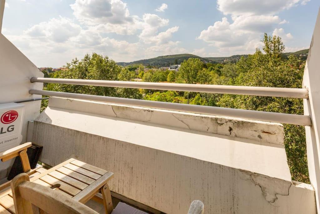 Lovely 1 Bedroom Flat - Gazdagret Budapeszt Zewnętrze zdjęcie