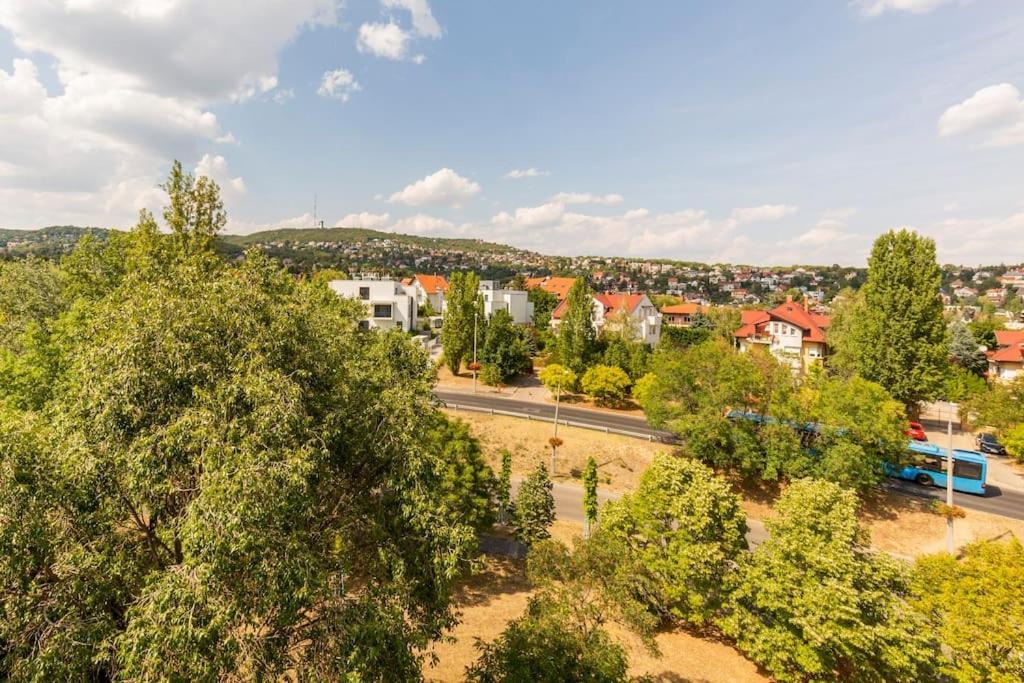 Lovely 1 Bedroom Flat - Gazdagret Budapeszt Zewnętrze zdjęcie